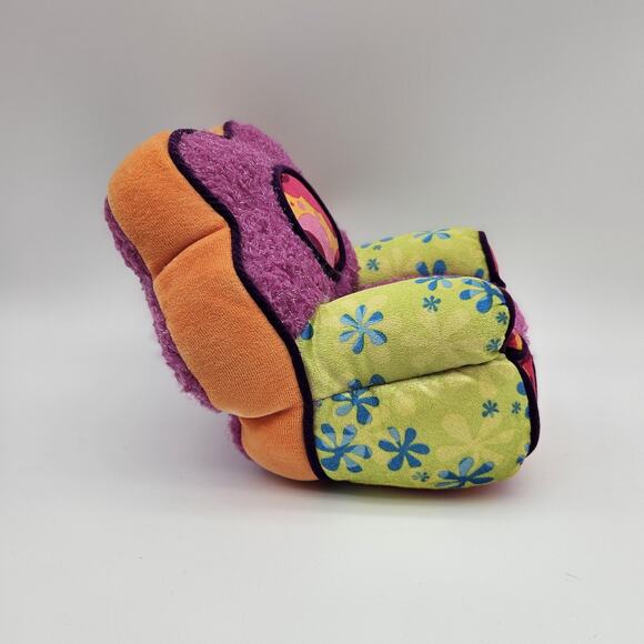 GROOVY GIRLS Chair Plush Toy Armchair Stuffed Figures - Picture 4 of 5